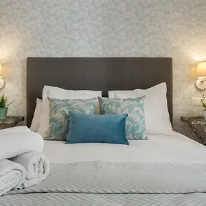 Genteel Picasso Apartament